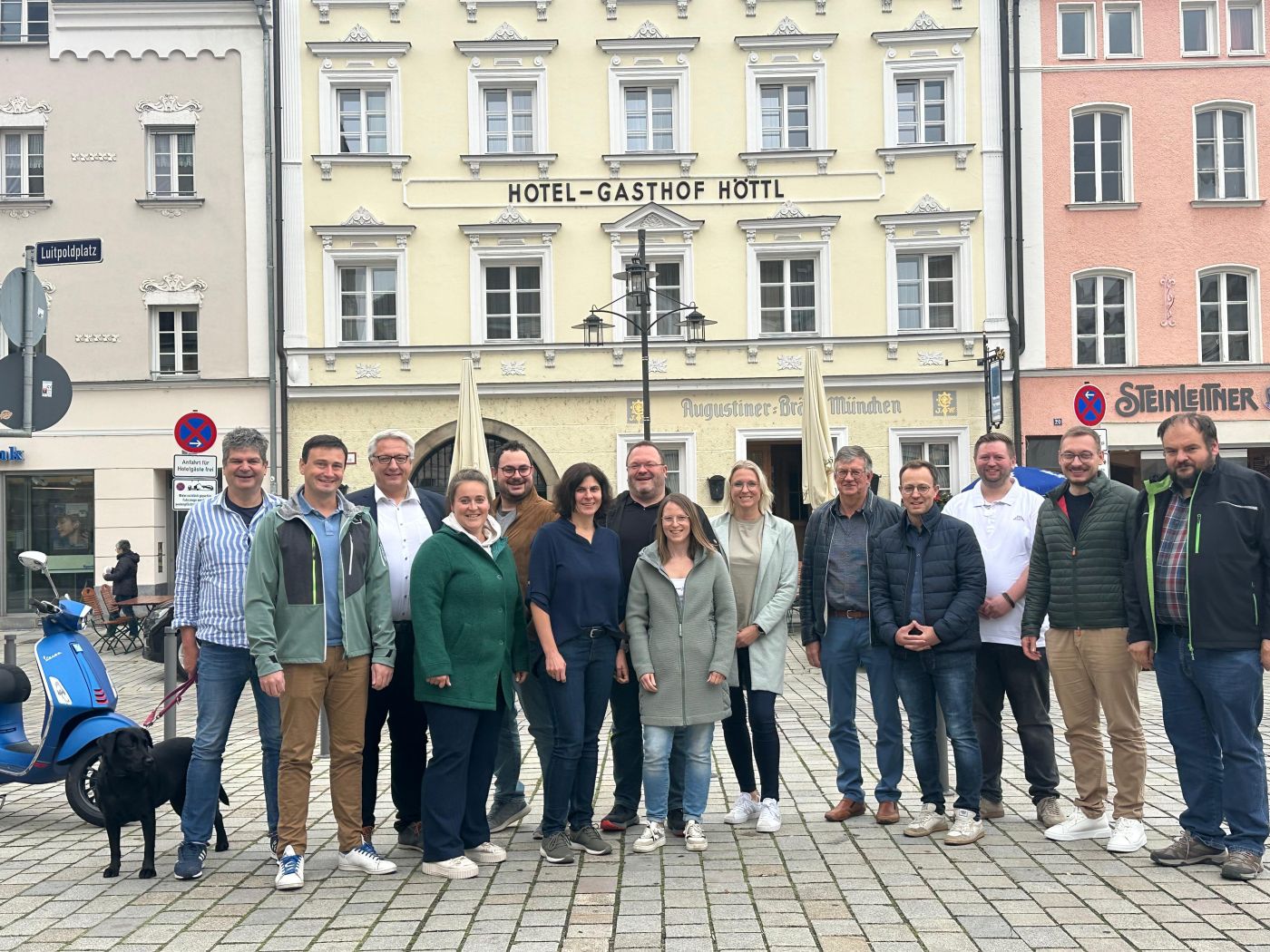 Viele künftige Kandidatinnen und Kandidaten der CSU Pfeffenhausen nahmen sich für die Programmklausurtagung in Deggendorf Zeit.